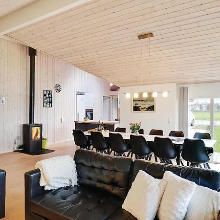 Four-bedroom In Tatil Evi