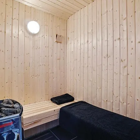 Four-bedroom In Tatil Evi