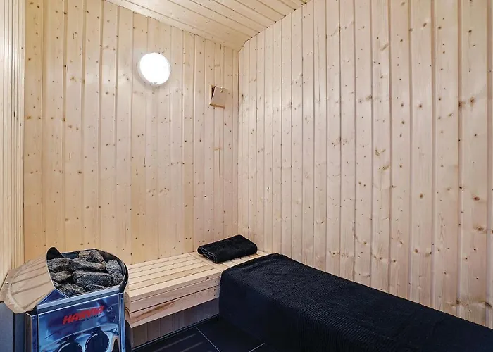 Four-bedroom In Dom wakacyjny